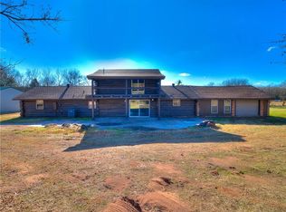 18111 Oakhill Dr, Newalla, OK 74857