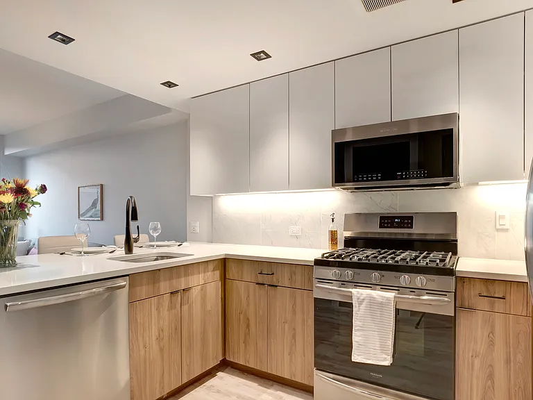 188-11 Hillside Ave #208 — Photo 5
