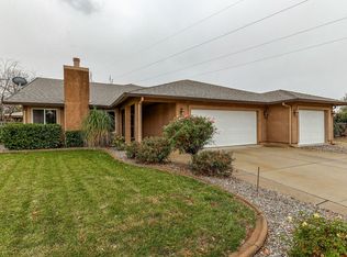 4899 Alta Saga Dr, Redding, CA 96002
