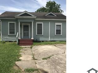 2420 Laurel St, Beaumont, TX 77702