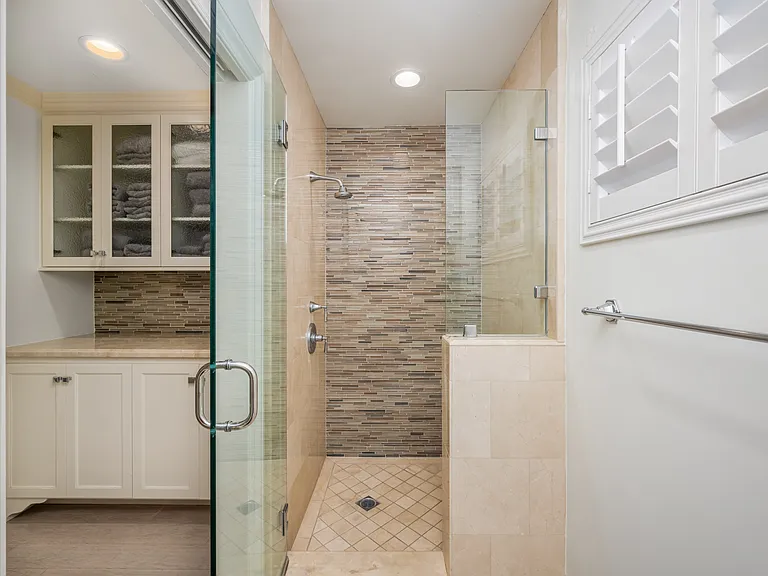 1706 W Oceanfront — Photo 39