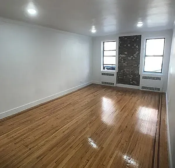 1609 Ocean Ave #2C — Photo 4