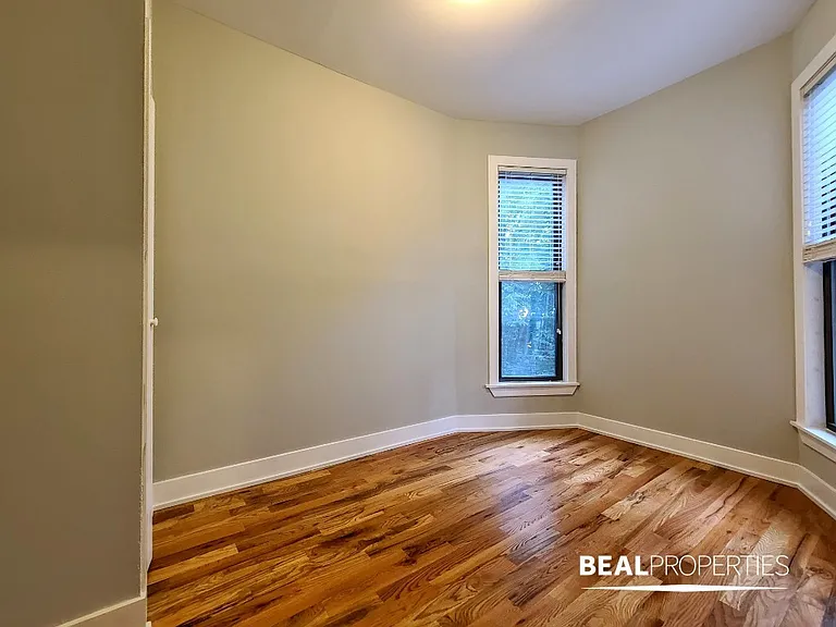641 W Oakdale Ave #3 — Photo 13