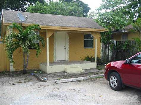 1st image of 4425 NW 23rd Ct