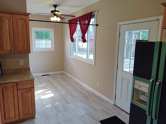 Breakfast nook