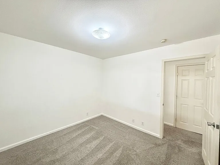 87-119 Halike Pl — Photo 7