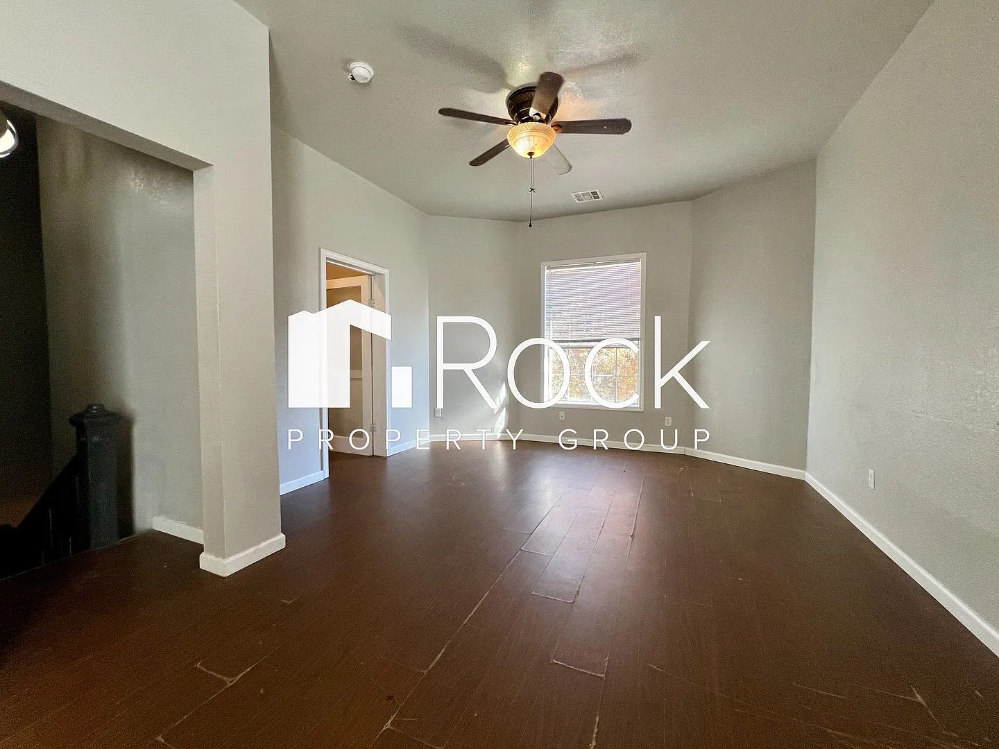328 N. Philadelphia Avenue — Photo 3