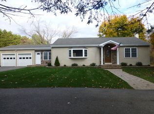 100 Califon Rd, Long Valley, NJ 07853