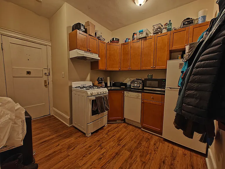 38 Hemenway St #43 — Photo 6