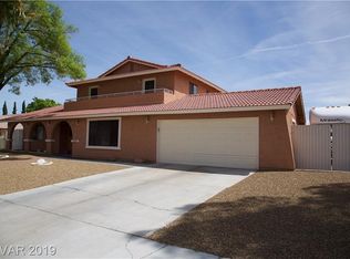 1300 Oak Tree Ln, Las Vegas, NV 89108