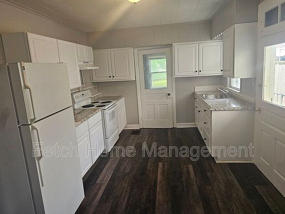5th image of 428 Smith St