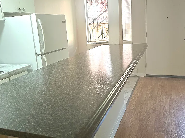 239 Williams Ave N #2 — Photo 3