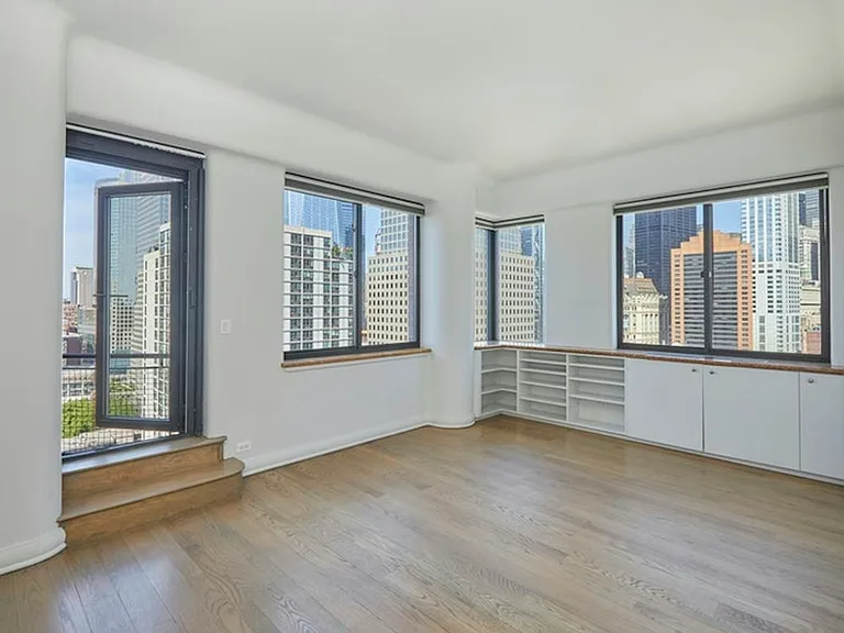 377 Rector Pl #PHB — Photo 12
