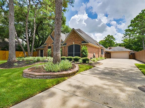 4th image of 4210 Rock Springs Dr