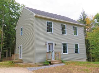 16 Damien Dr, Windham, ME 04062