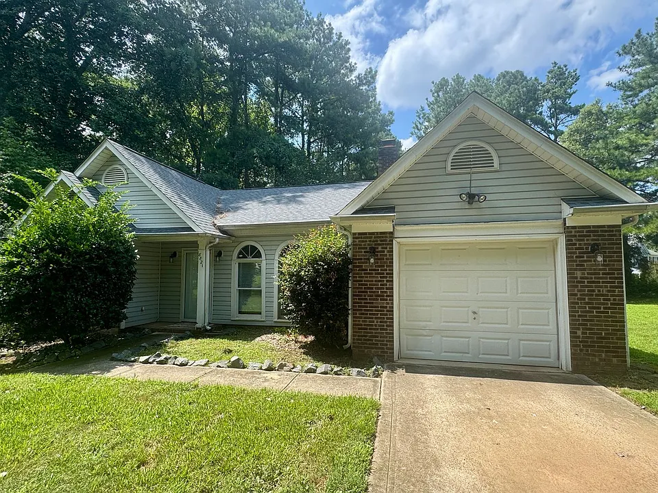 8821 Kishorn Ct