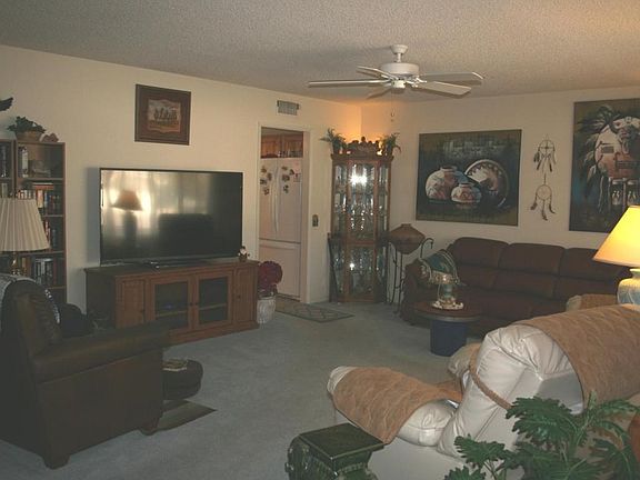 3rd image of 13047 W Foxfire Dr