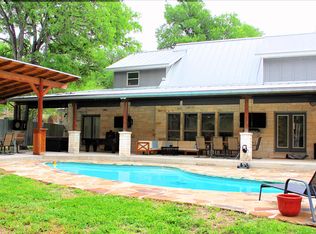 1827 Crystal Springs Rd, New Braunfels, TX 78130