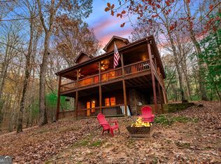 890 Mountain Lake Cir, Blue Ridge, GA 30513