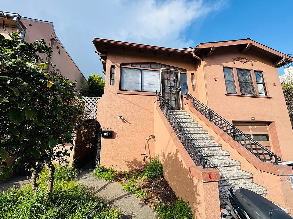 332 Miller Ave #A