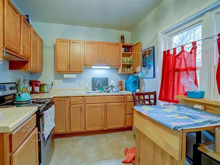 7003 Elmwood Ave #1 — Photo 5