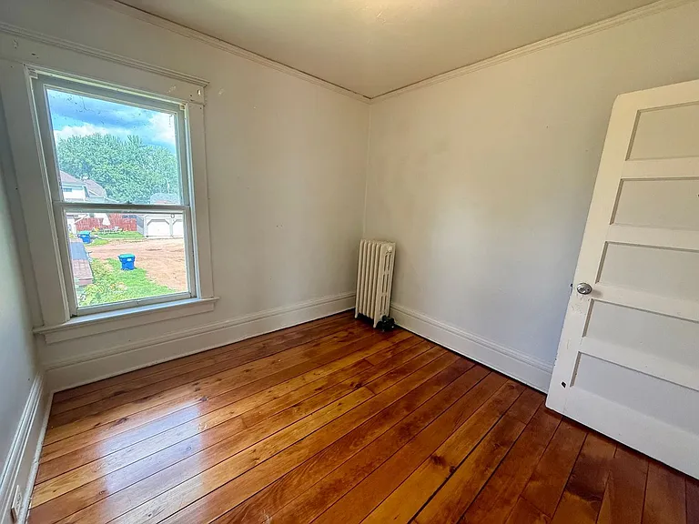 1339 Grand Ave — Photo 15