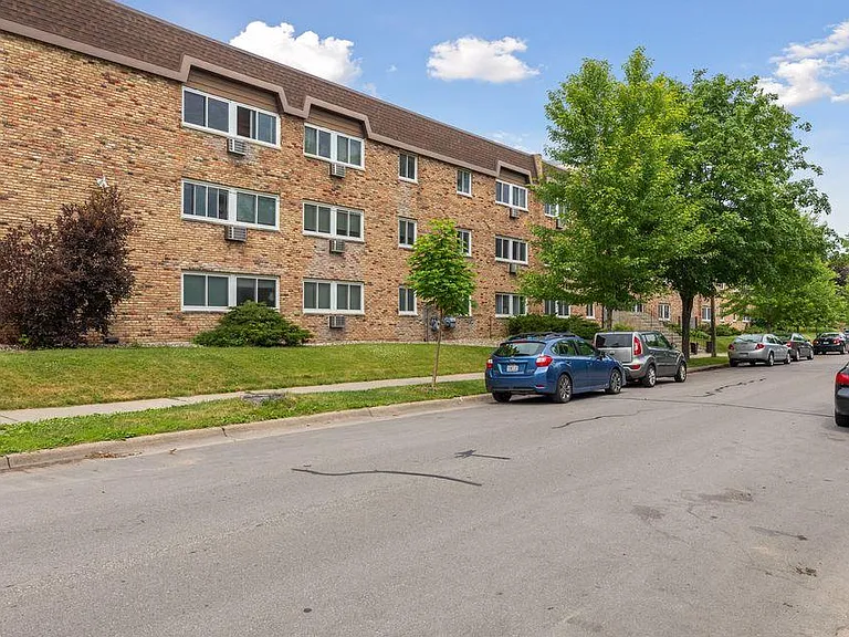2616 Harriet Ave #215 — Photo 11