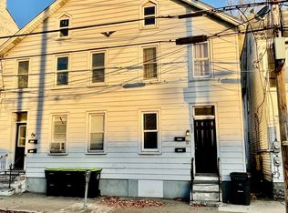 732 Monroe St, Stroudsburg, PA 18360