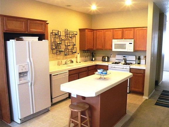 Open Kitchen with High Ceilings!