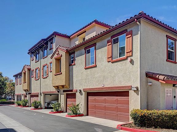 2nd image of 2185 Caminito Rinaldo Unit 118