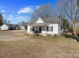 1242 W Airline Ave, Gastonia, NC 28052