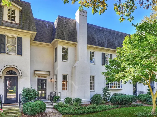 204 Perrin Pl, Charlotte, NC 28207