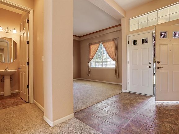 4th image of 2458 Gibralter Dr