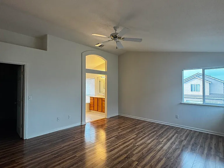 8224 Shay Cir — Photo 30