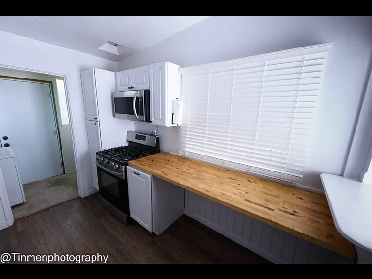 43530 18th St W — Photo 2