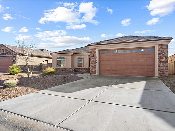 4th image of 3856 E Mcvicar Avenue