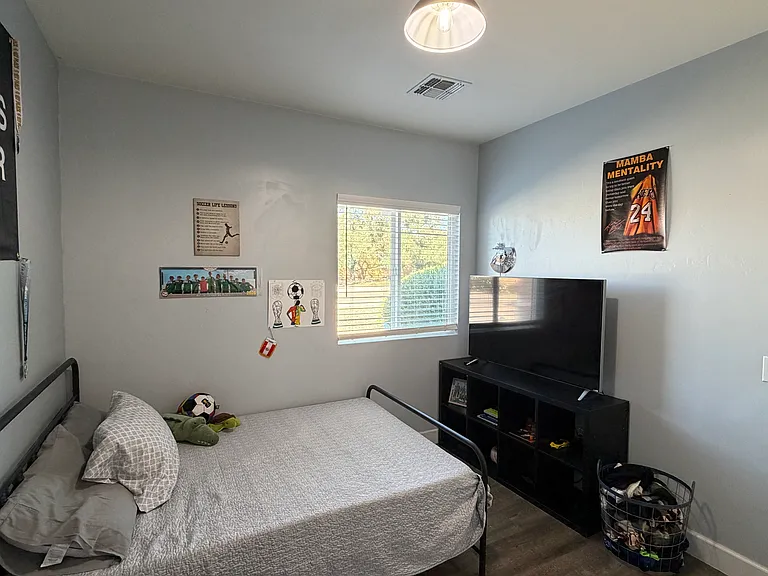 726 S Harry P Stagg Dr #1 — Photo 23