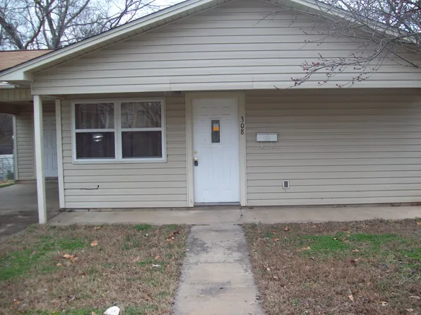 308 N 2nd St, Ozark, AR 72949