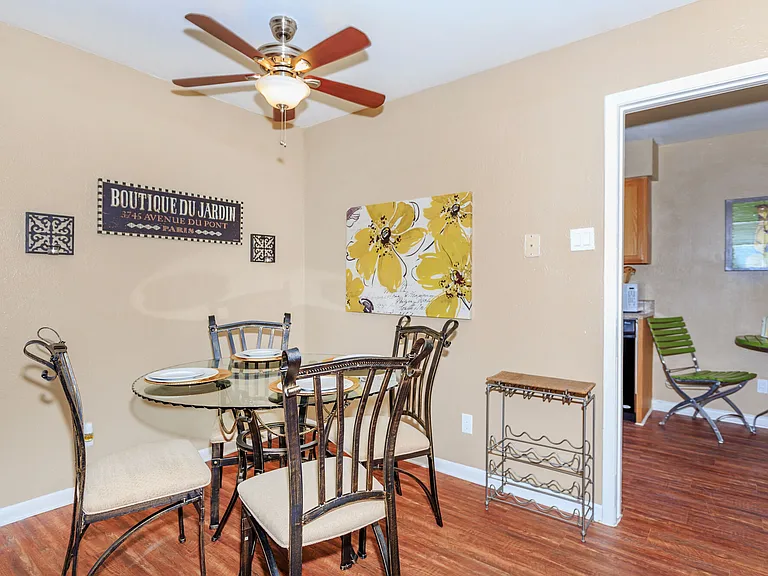 Valley View - DFW — Photo 19