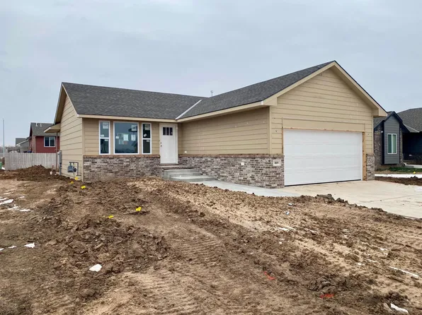 809 E Sunset Cir, Goddard, KS 67052
