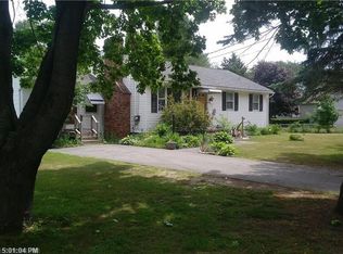 3 Elaine Dr, Brunswick, ME 04011