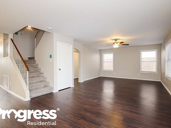 5th image of 9822 W Runion Dr