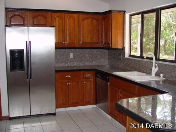 5th image of 705 Breckenridge Dr