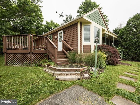 3rd image of 6548 Twin Lake Dr