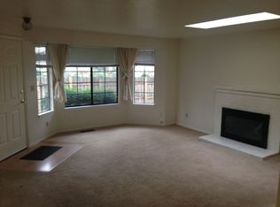 4839 SW Marigold St, Portland, OR 97219