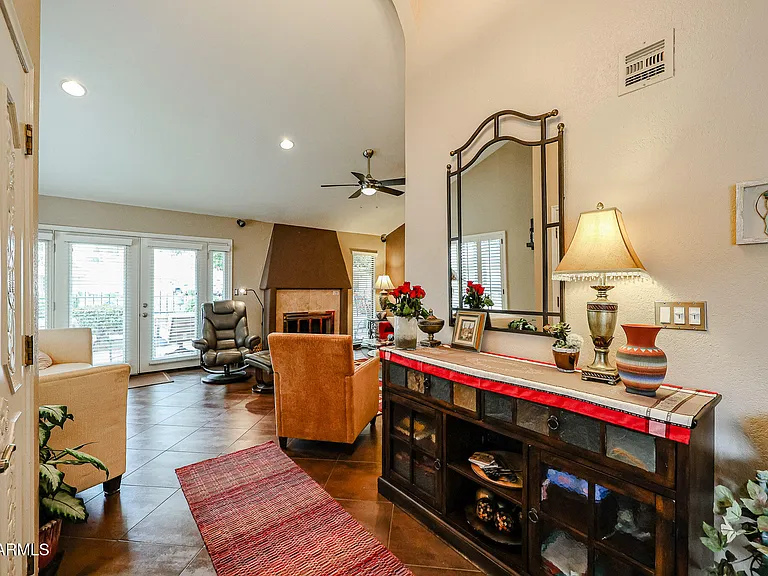 7720 N Pinesview Dr — Photo 4