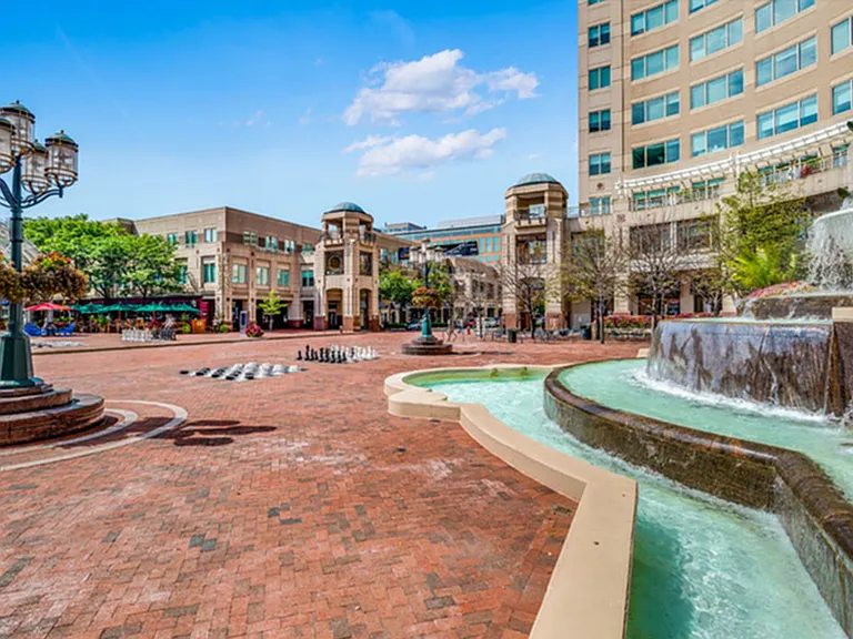 Minutes Away from Reston Town Center