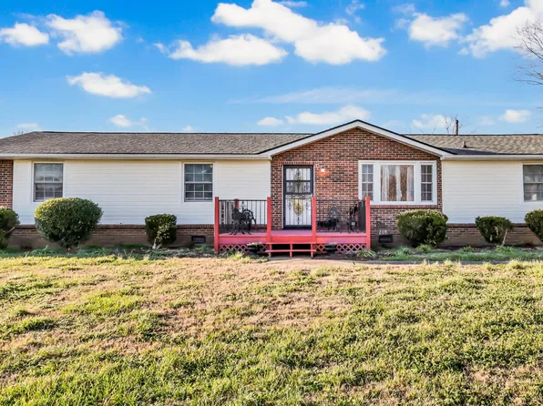 209 Sewell Dr, Clarksville, TN 37042