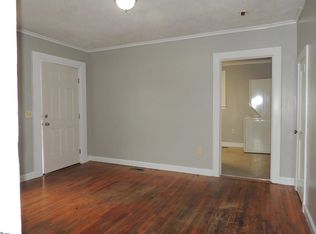 6 S Green St #B, Williamston, SC 29697