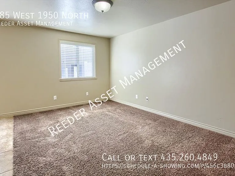 285 W 1950 N — Photo 5